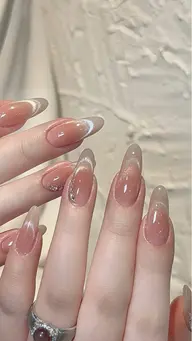 ハンドネイル　持ち込みデザイン120分コース　パーツ2個プレゼント