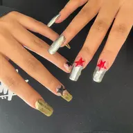 〖オフあり〗4本アート¥6500🎨フィルイン施術💐