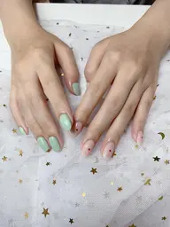 【初回ジェルオフ無料】2色ワンカラー/ラメグラデーションコース☆5590円💗 もしオフがあれば、補足説明を見てください