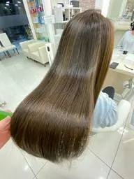 🌷髪質改善縮毛矯正（根本）＋オージュア7ステップトリートメント(カット＋3000 全体矯正＋3000)