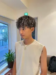 【ホワイトメッシュパーマ】メンズカット➕パーマ➕メッシュ➕ system1step