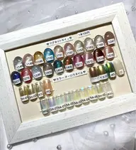 ❤️オフ有り・無、ハンドフットどちらでも◎オーロラ・ミラーネイル・マグネット パラジェルにて施術