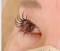 毛髪改善/高持続トリートメント付きまつ毛パーマ