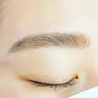 美眉毛トリートメント ラ・ヴァンクール