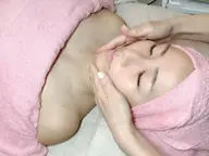 毛穴ハイドロピーリング+エレクトロポレーション　1回