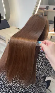 美髪縮毛矯正➕ブロー☔️うねりや広がりパヤパヤが気になる方☔️