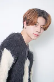 骨格矯正メンズカット🥀#メンズ#メンズカット#似合わせカット#韓国#ウルフカット#センターパート#マッシュ#カルマヘア