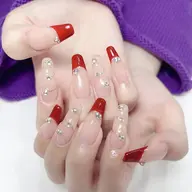 ジェルオフ無料　ケア込み　チップ長さ出し10本＋持ち込みデザイン120分　時間内何でもOK