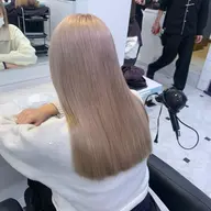 🎨トリプルカラー🎨（ケアブリーチ2回＋カラー）暗髪から綺麗なハイトーンはこちらから♡