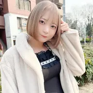 【トリプルカラー/ミニモ割】カット+ケアブリーチ×2 + ケアカラー + ハホニコTr3step/4.5h ~