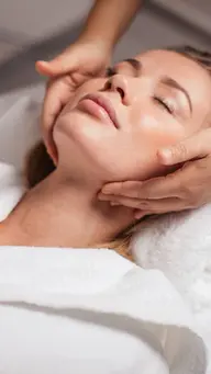 むくみ解消!!スッキリ脚やせ集中コース‼️