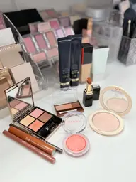 【限定価格⭐️】顔タイプ診断＋垢抜けメイクレッスン