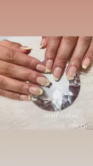 フレンチネイルorグラデーション💜