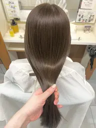 今月限定！！💗ちゅるちゅるカラー+トリートメント✨💗