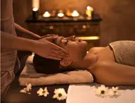 短時間でスッキリ‼️ 💤熟睡ドライヘッドスパ💆🏻‍♀️🫧45分小顔効果もバッチリ︎👌🏻💕︎