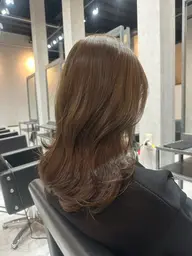 🩶トレンドレイヤーカット+潤艶ケアカラー+4stepトリートメント🩶