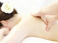 【お背中スッキリ美人】背面オールハンドトリートメント    疲れ／肩こり／首こり／デコルテ／姿勢改善