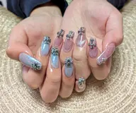 【ご新規様オフ無料】◎オフあり◎チップ長さ出し持ち込みデザイン🌈小さめストーン込み✨