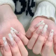 チップ長さだし持ち込みデザイン8本まで¥13,500