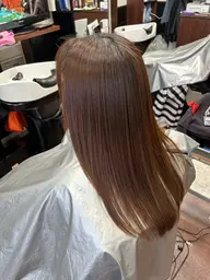 美髪矯正、縮毛矯正、曲がる縮毛矯正やわらかい自然な仕上がり※カットは無しです