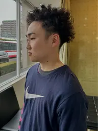 カット＋特殊パーマ