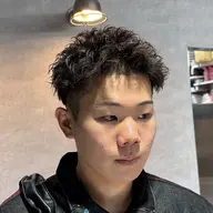 予約殺到中!カット✖️スパイキーパーマ