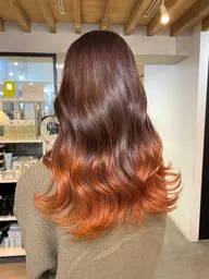 リピーター様用🍀【毛先グラデーションカラー＋トリートメント🌈】毛先ブリーチ＋毛先のみカラー