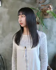 うねりが気になる前髪等の癖に💡カット+ポイントストレート(部分縮毛)