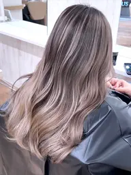 🍍人気のデザイン🍍ブリーチ込みバレイヤージュ＋3ステップトリートメント＋カット（シャドールーツ変更可能）