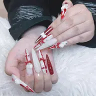 [初回オフ無料]しっかりロングチップ長さだし/アート．パーツつけ放題