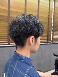 メンズカット➕パーマ➕トリートメント➕ヘッドスパ
