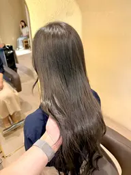 《💟フルコース💟》【縮毛矯正＋カット＋オーガニックカラー＋保湿トリートメント🧴】