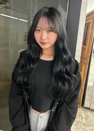 U25毛先カット＋透明感カラー＋treatment