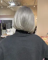 カット💇🏼♀️+極透感トリプルカラー(ブリーチ2回)+美容成分配合オンカラー🌈✨ケアブリーチ+2000円