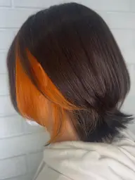 *推活にオススメ*イヤリングカラー（ブリーチ）＋全体カラー＋カット 　￥10500