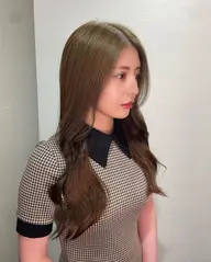 12月平日限定‼️ケアカラー➕プレミアムトリートメント💜(浸透促進!!超音波アイロンサービス☆)