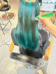 アンブレラカラー🌈🌈（ブリーチのダブルカラー） ケアブリーチでできるカラー🤍💓