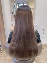 【本格髪質改善】酸性ストレートフォルムメイク+カット★ロング料金なし