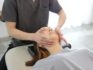 【3.40代必見!法令線改善】骨格リフトアップ+骨盤矯正+小顔矯正¥15900→¥3800