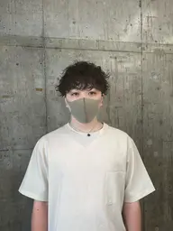 メンズカット+パーマ（特殊パーマの場合別途+2500)