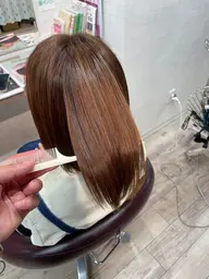 カット+ツヤサラトリートメント