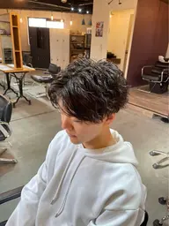 【✨️大人っぽく見せたい方に✨️】メンズカット+スパイラルパーマ#縦落ちパーマ#大人パーマ#町田美容室