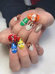 お持ち込みアート（ベースカラー4950円​〜​）ジェルオフは別途一本110円（オフあり¥6050​〜​）