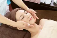 ✨満足度No.1 ✨【美肌実感✴︎光フェイシャル】シェービング・保湿パック付き