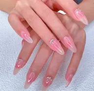 チークネイル¥6980