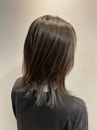 【初回限定】内部補強3stepトリートメント¥3520→¥2992。サロン営業時間(10時​〜​20時)限定メニュー