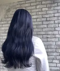 【年中大人気メニュー🌈】ブリーチ+ワンカラー+メンテナンス毛先カット💇🏻‍♀️