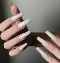 平日限定‼️チップ長さだしワンカラー💅💅
