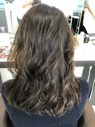 ✨外国人風透け感ヘアカラー