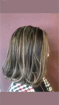 伸びても可愛い❤️ハイクオリティー極細ハイライト　海外ヘア🇫🇷韓国風🇰🇷お任せください🧚🏻